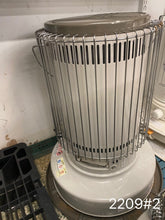 画像をギャラリービューアに読み込む, 【美舍出租】【煤油暖爐租租租】日本 TOYOTOMI KS-67系列 機械式對流型 煤油暖爐 12坪 電池式免插電 遠紅外線  戶外 露營 周租6日